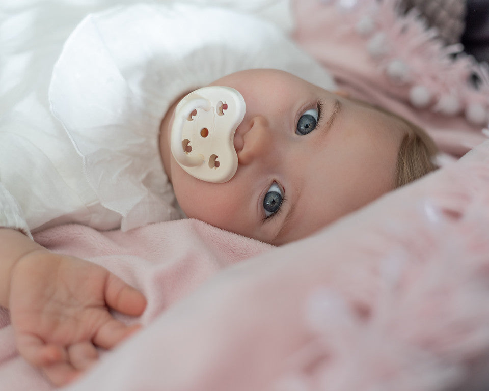 HE-CP-O-Reindeer-Grey-3-36 - HE-CP-O-Reindeer-Grey-3-36-6.png